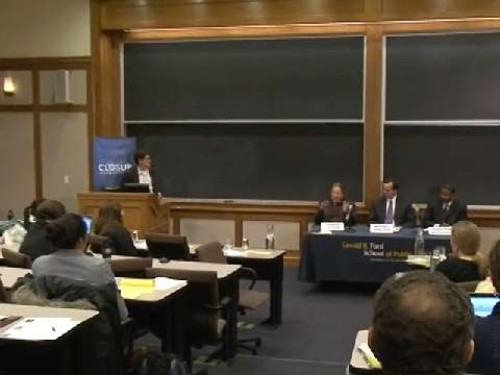 Does size matter? The role of small high schools in reforming public education panel